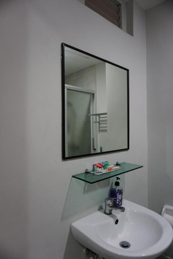 מקטאן Cozy Condo Unit 5Mins From Mactan Cebu Int'L Airport With Netflix מראה חיצוני תמונה