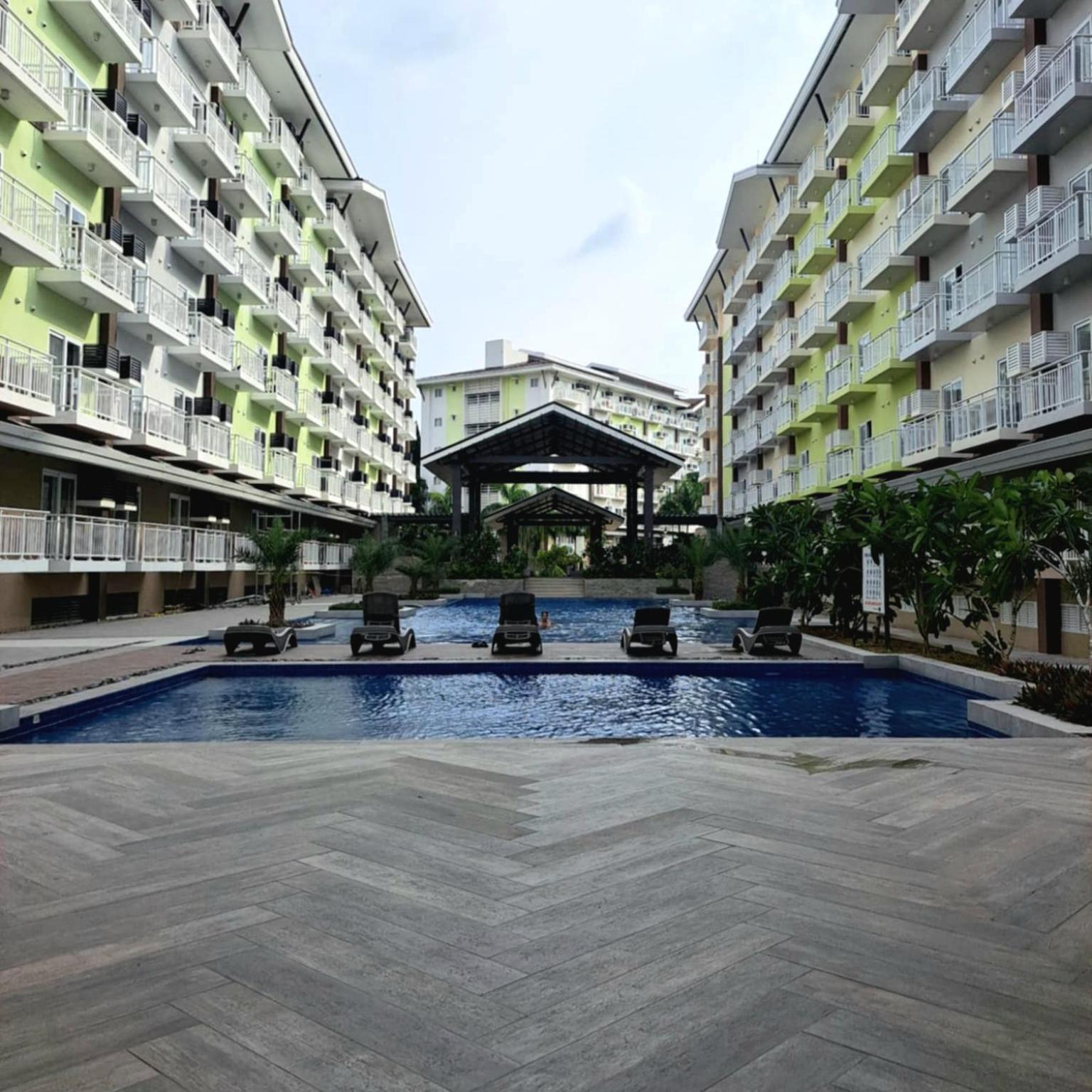 מקטאן Cozy Condo Unit 5Mins From Mactan Cebu Int'L Airport With Netflix מראה חיצוני תמונה